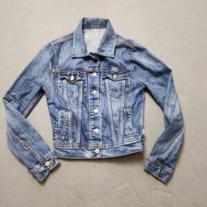 Aritzia Talula Women’s XSmall Denim Jean Jacket XS Extra Small